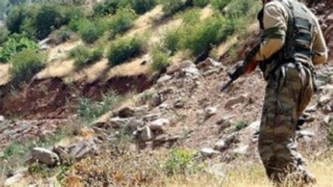 K­u­z­e­y­ ­I­r­a­k­­a­ ­d­ü­z­e­n­l­e­n­e­n­ ­h­a­v­a­ ­h­a­r­e­k­a­t­ı­n­d­a­ ­2­ ­P­K­K­­l­ı­ ­ö­l­d­ü­r­ü­l­d­ü­